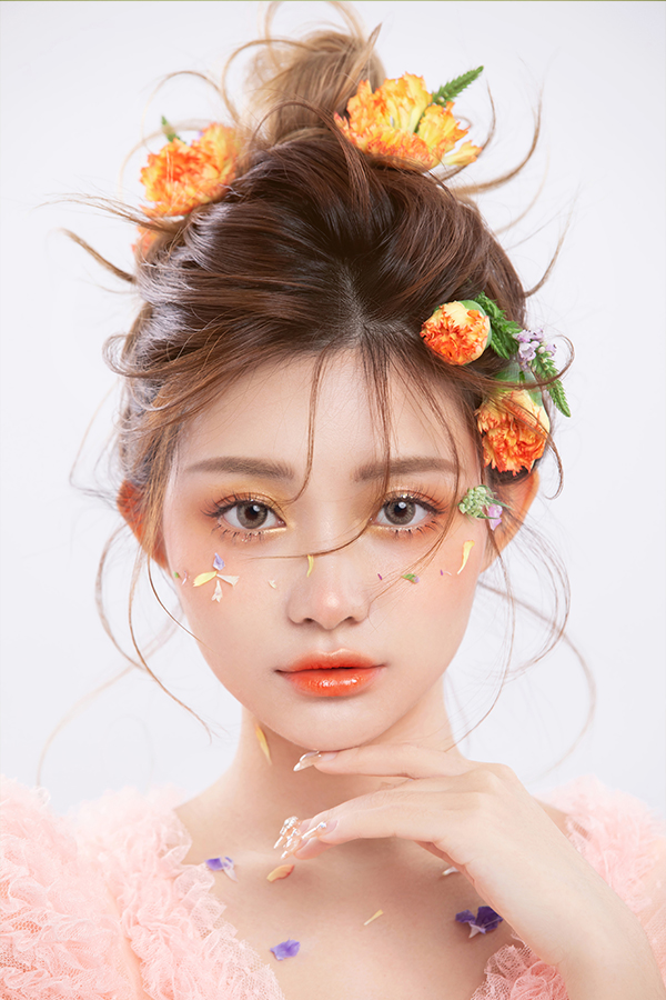 氛圍感蜜桃粉少女風造型